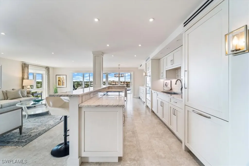 250 Park Shore Drive Naples FL 34103