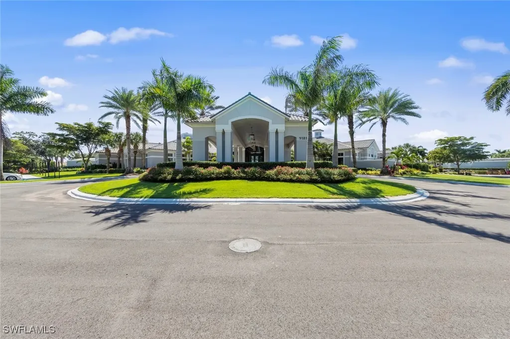 10135 Colonial Country Club Boulevard Fort Myers FL 33913