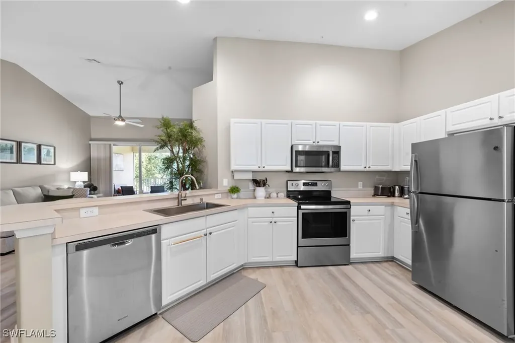 10135 Colonial Country Club Boulevard Fort Myers FL 33913