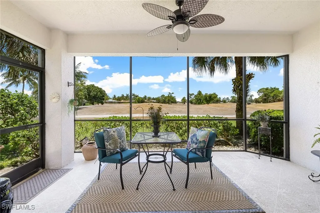 8177 Saratoga Drive Naples FL 34113