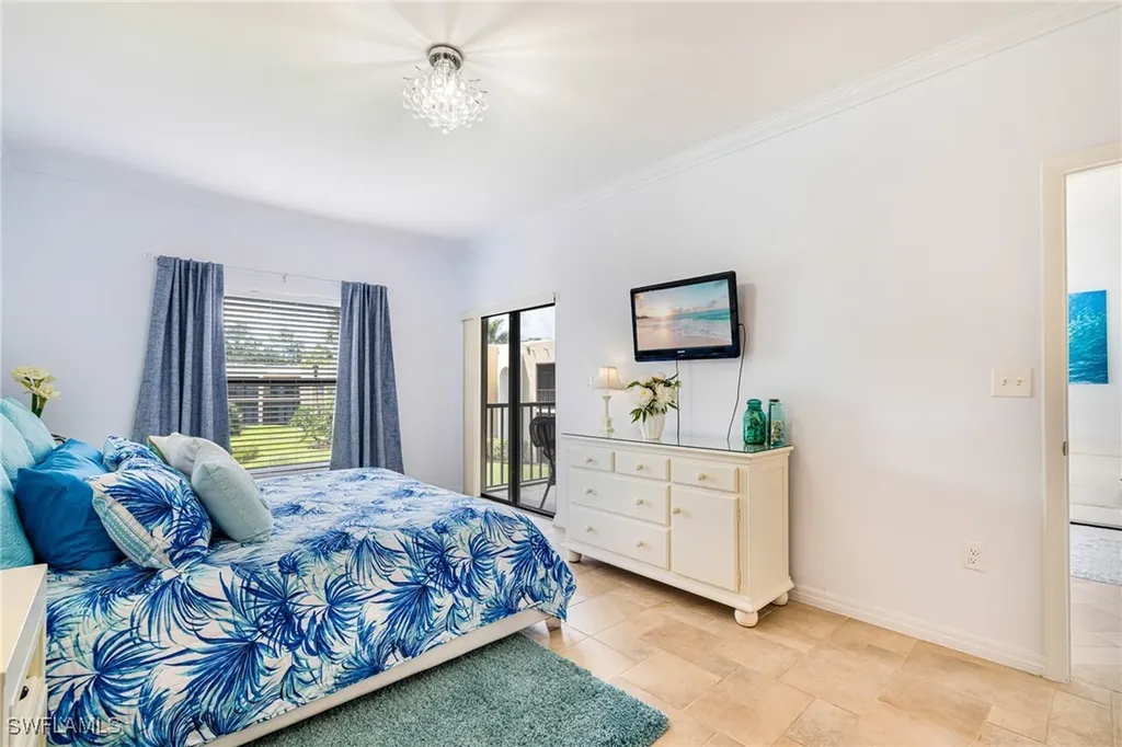 3320 Olympic Drive Naples FL 34105
