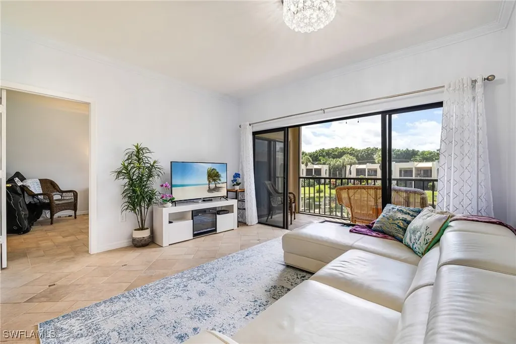 3320 Olympic Drive Naples FL 34105