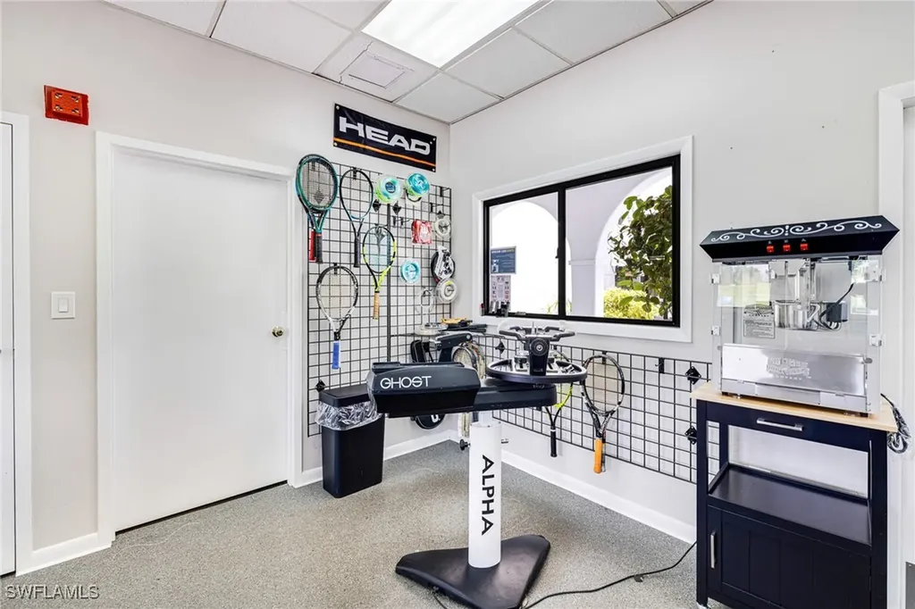 3320 Olympic Drive Naples FL 34105