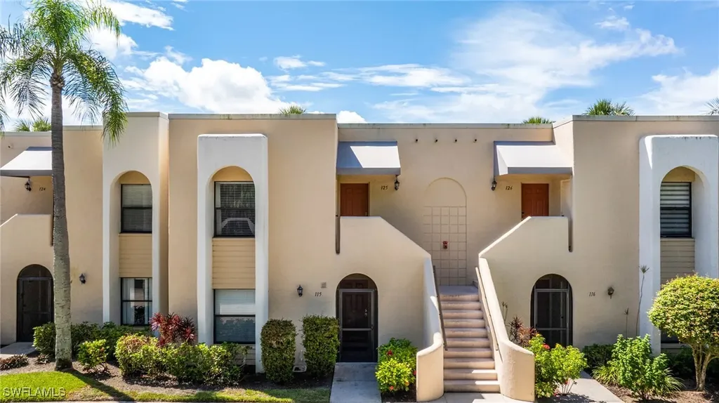 3320 Olympic Drive Naples FL 34105