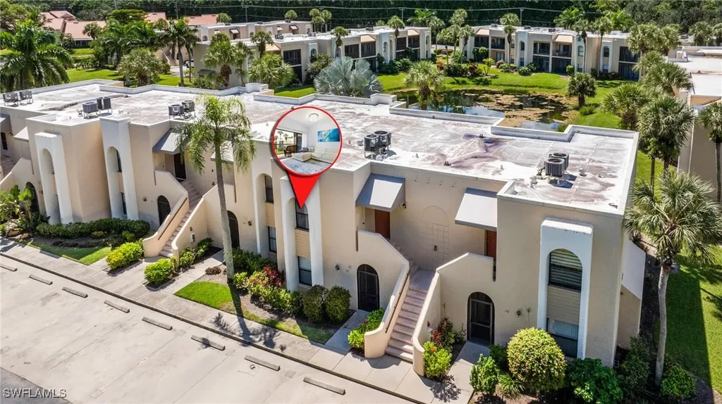 3320 Olympic Drive Naples FL 34105