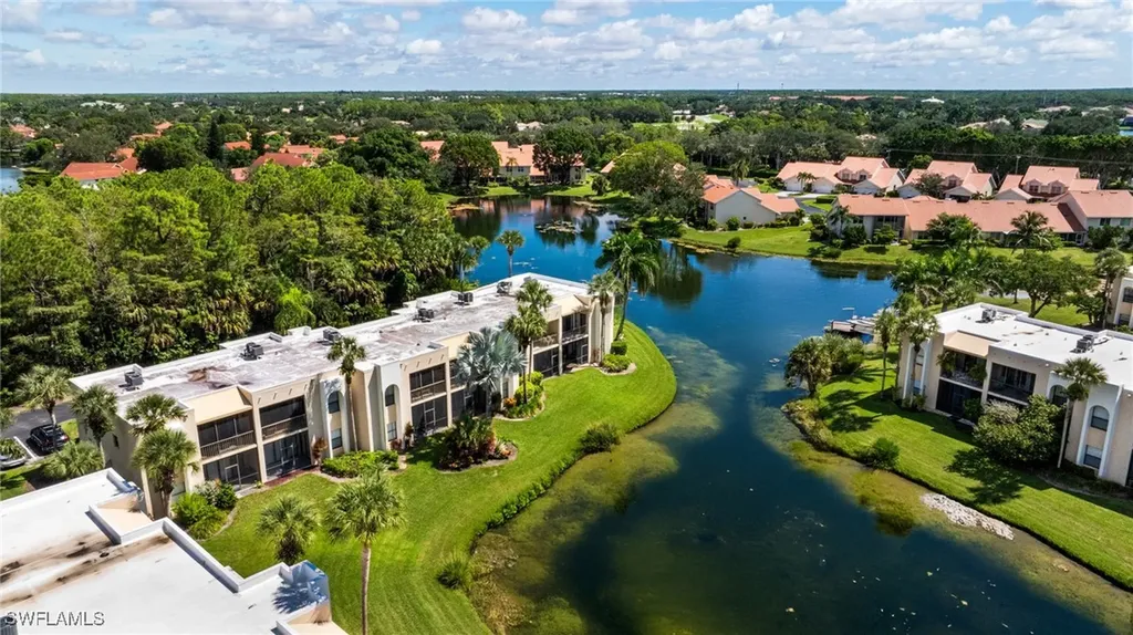 3320 Olympic Drive Naples FL 34105