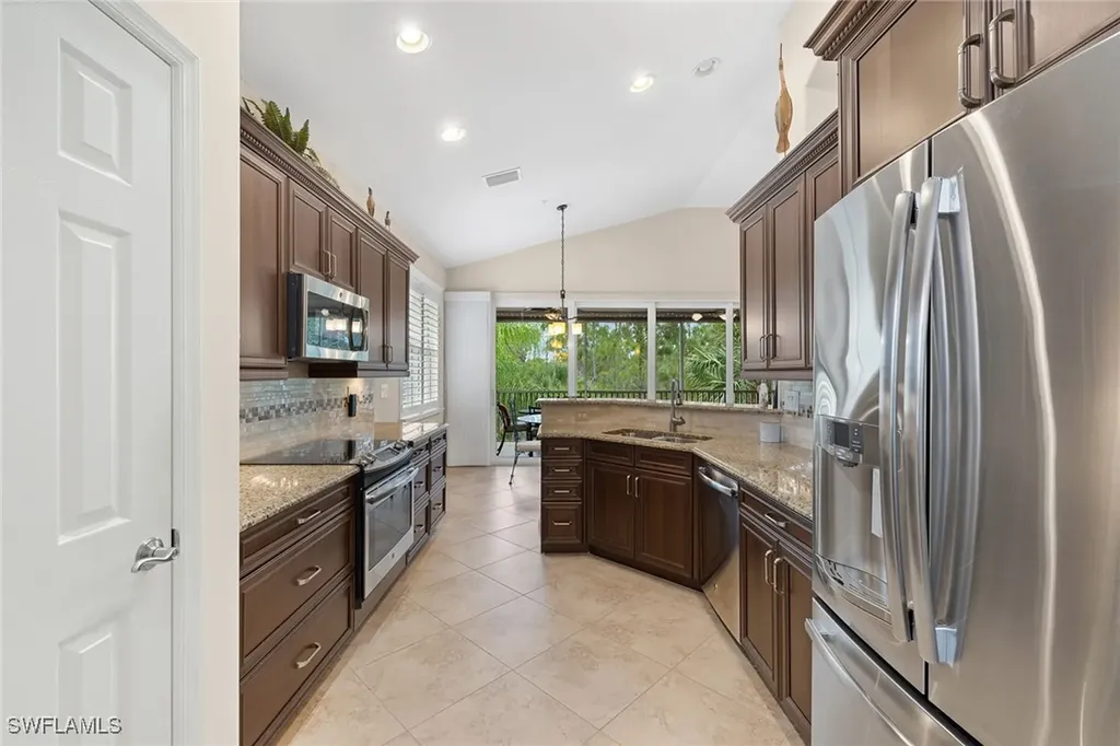 6669 Alden Woods Circle Naples FL 34113