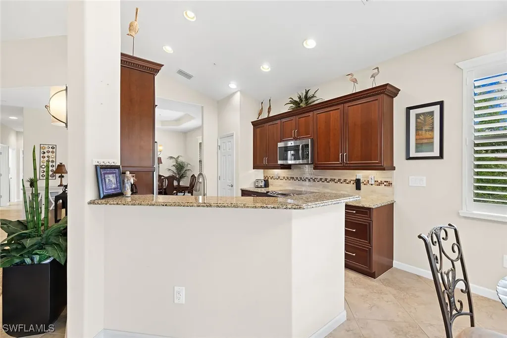 6669 Alden Woods Circle Naples FL 34113