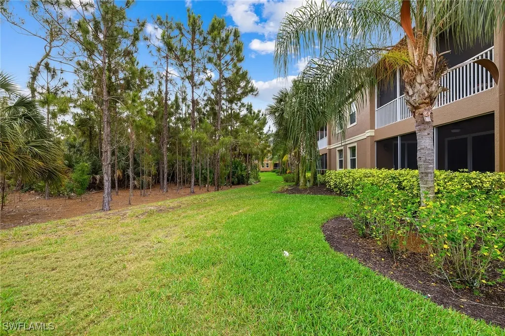 6669 Alden Woods Circle Naples FL 34113