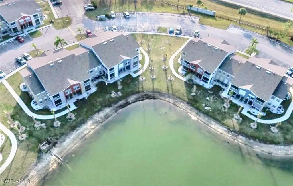 169 Santa Clara Drive Naples FL 34104