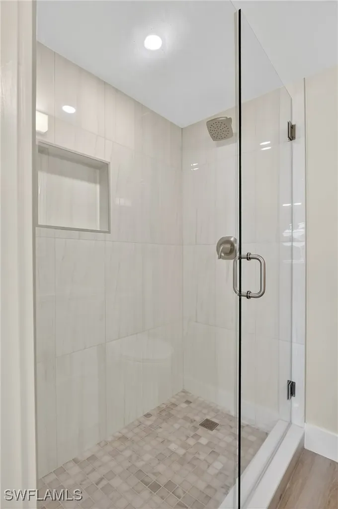29 High Point Circle E Naples FL 34103