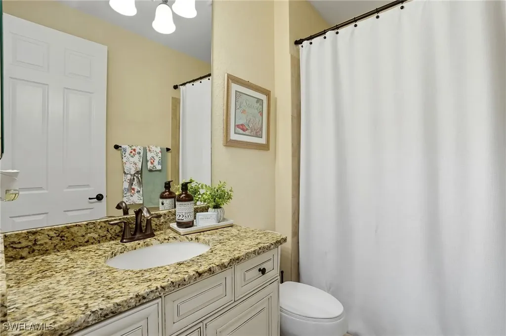 28135 Edenderry Court Bonita Springs FL 34135