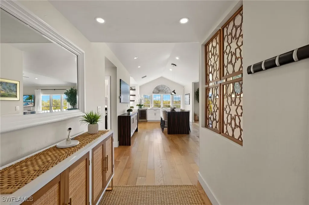 4460 Yacht Harbor Drive Naples FL 34112