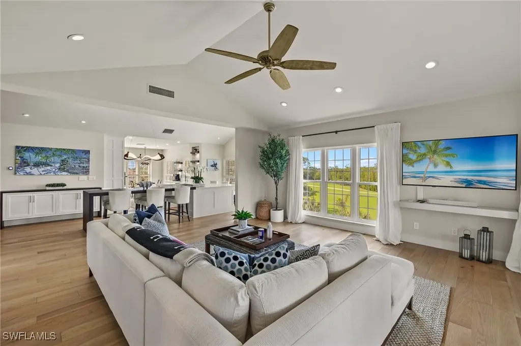 4460 Yacht Harbor Drive Naples FL 34112