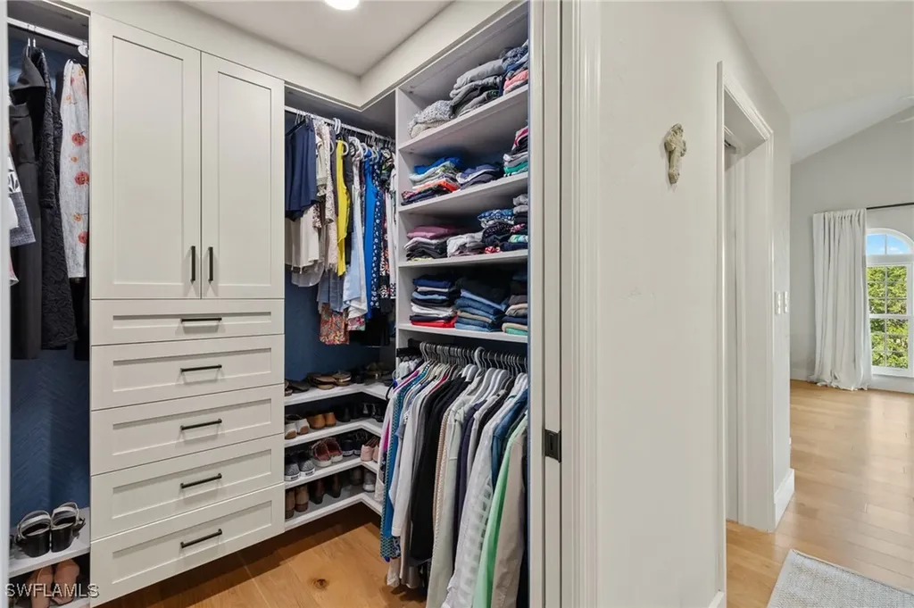 4460 Yacht Harbor Drive Naples FL 34112