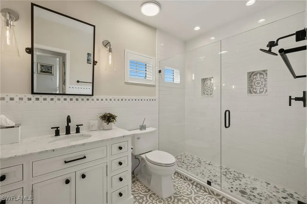 4460 Yacht Harbor Drive Naples FL 34112