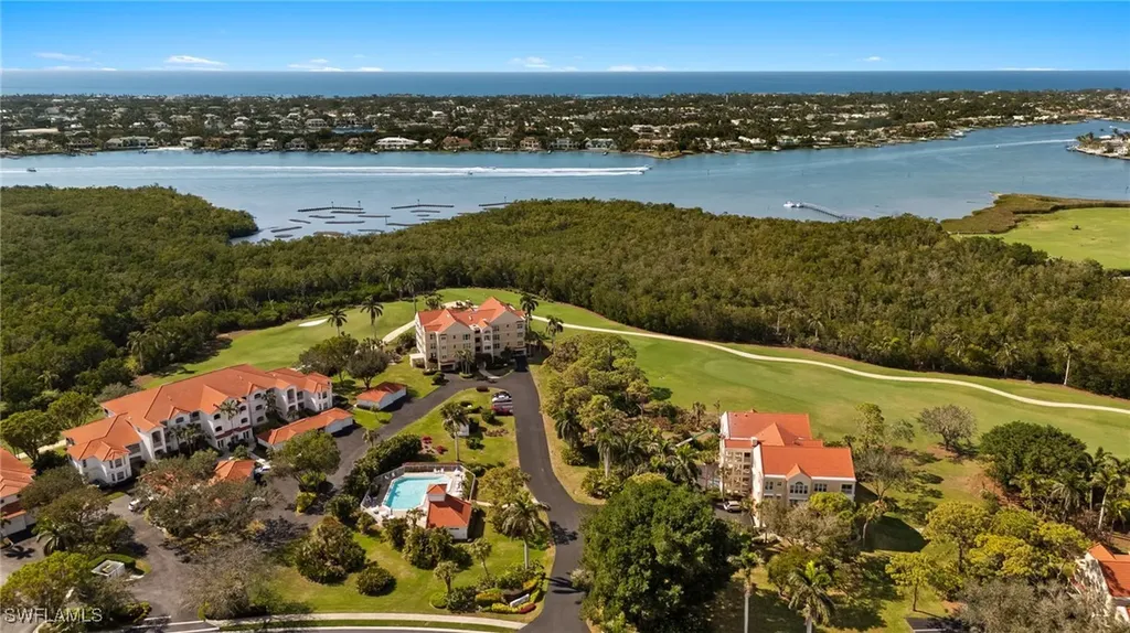 4460 Yacht Harbor Drive Naples FL 34112