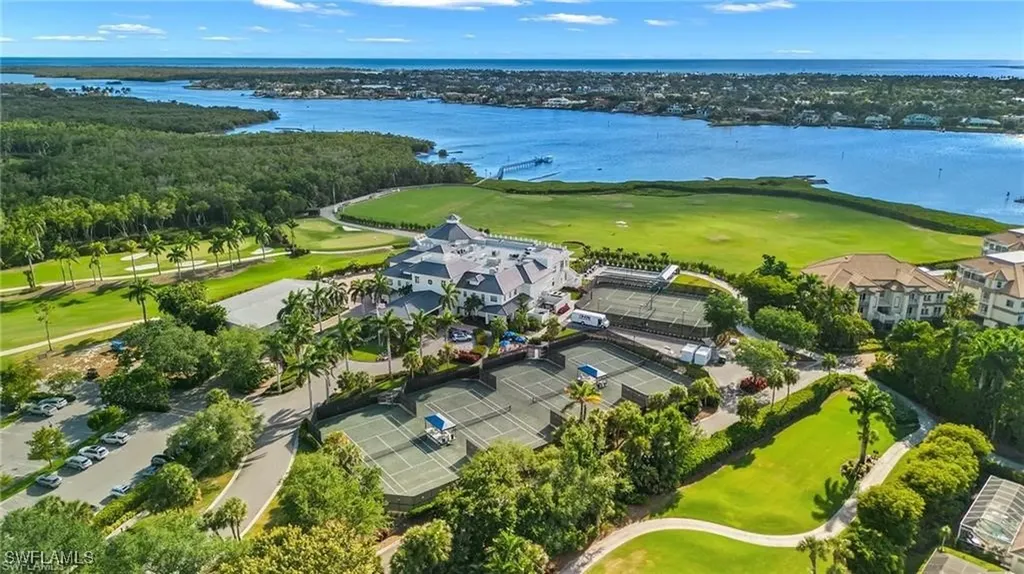 4460 Yacht Harbor Drive Naples FL 34112