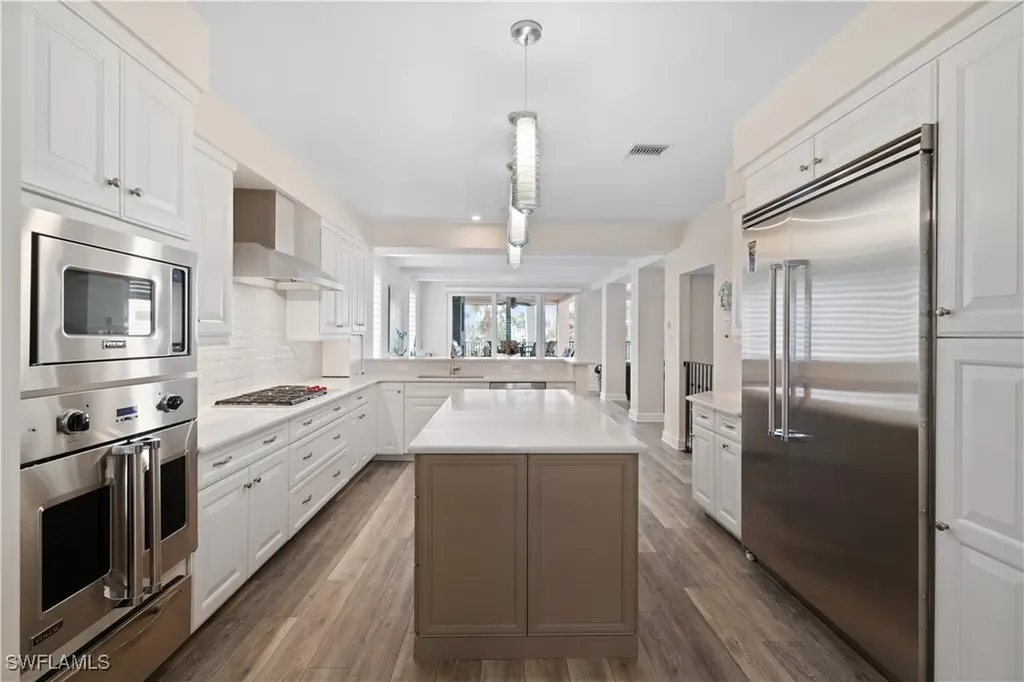 195 Topanga Drive Bonita Springs FL 34134