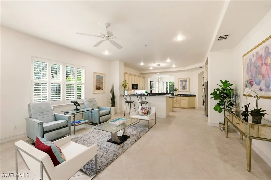 2843 Tiburon Boulevard E Naples FL 34109