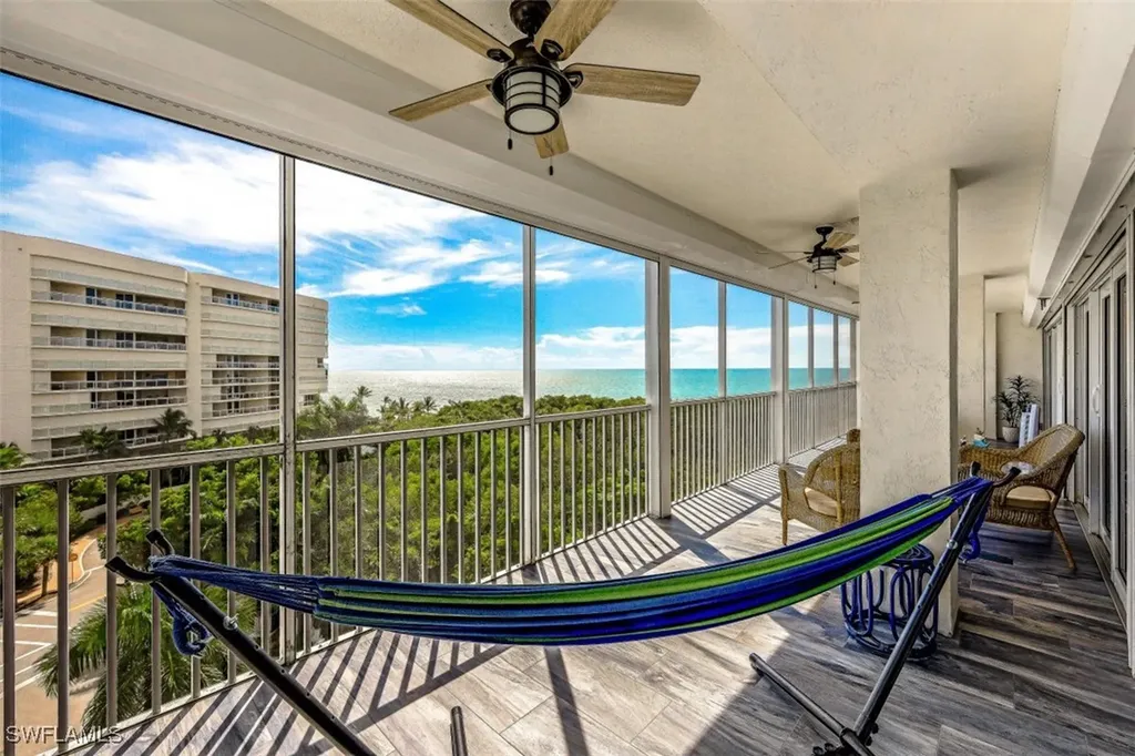 1 Bluebill Avenue Naples FL 34108