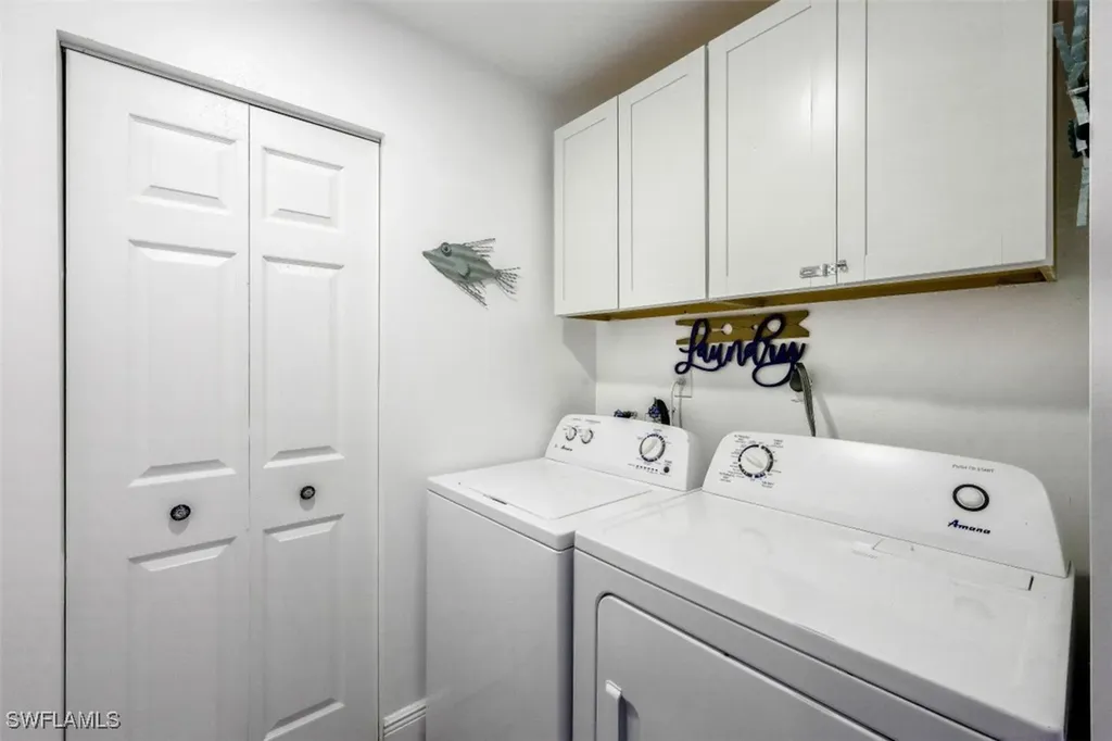 1 Bluebill Avenue Naples FL 34108