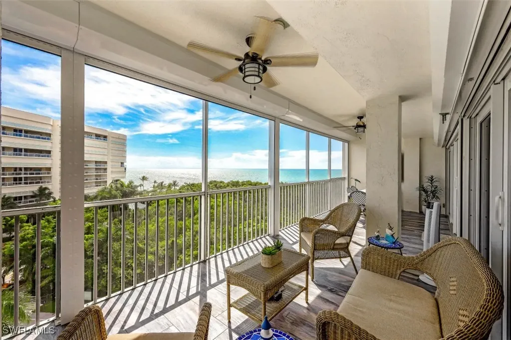 1 Bluebill Avenue Naples FL 34108