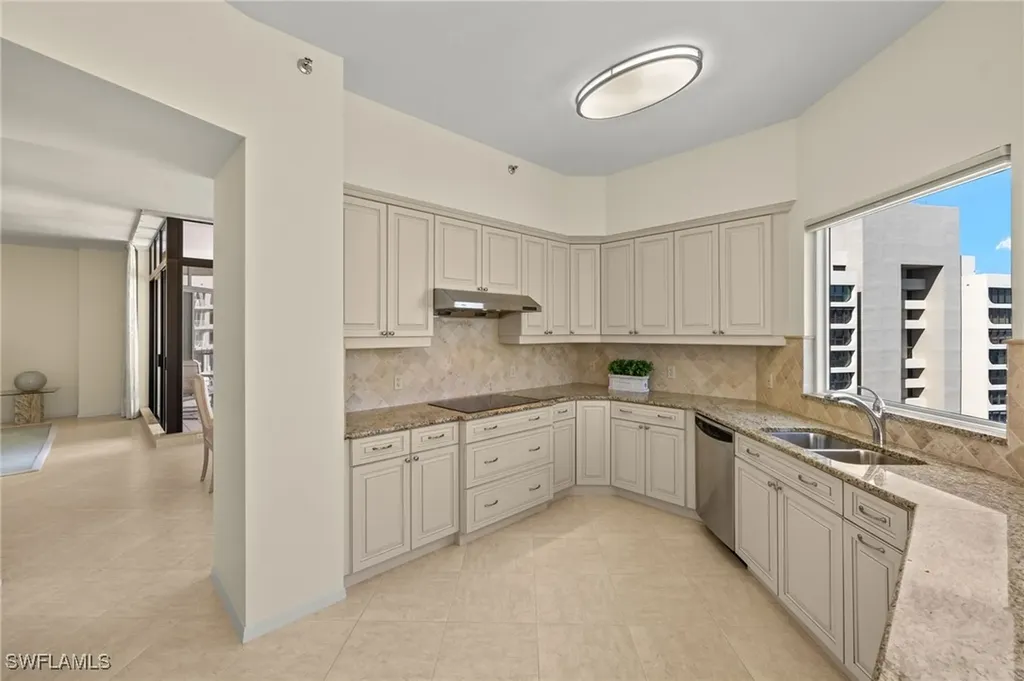 4251 Gulf Shore Boulevard N Naples FL 34103