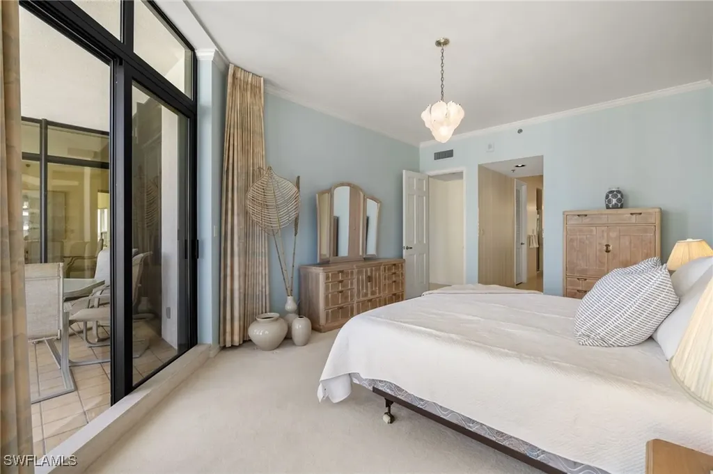 4251 Gulf Shore Boulevard N Naples FL 34103