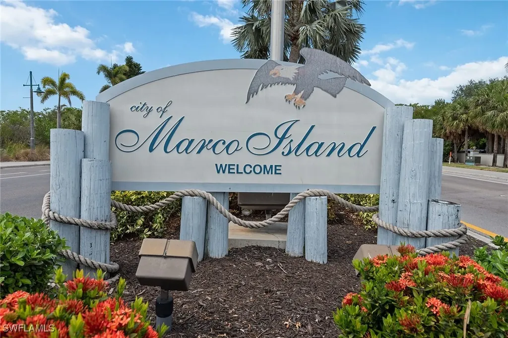 1028 W Inlet Drive Marco Island FL 34145