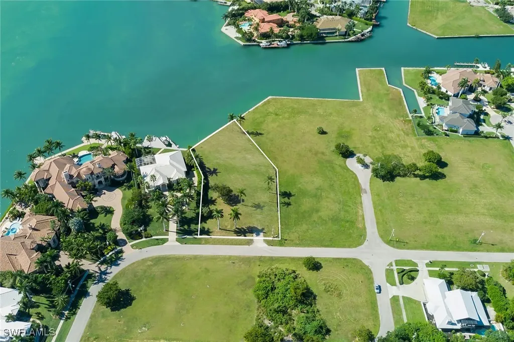1028 W Inlet Drive Marco Island FL 34145