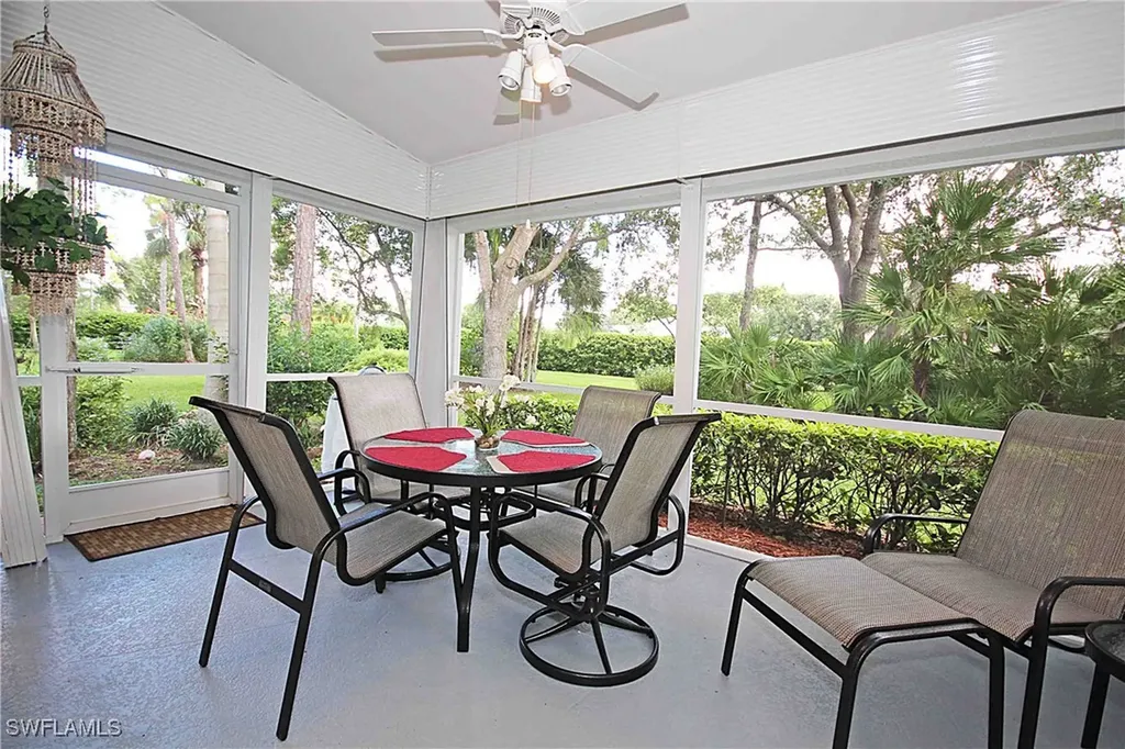 322 Melrose Place Naples FL 34104