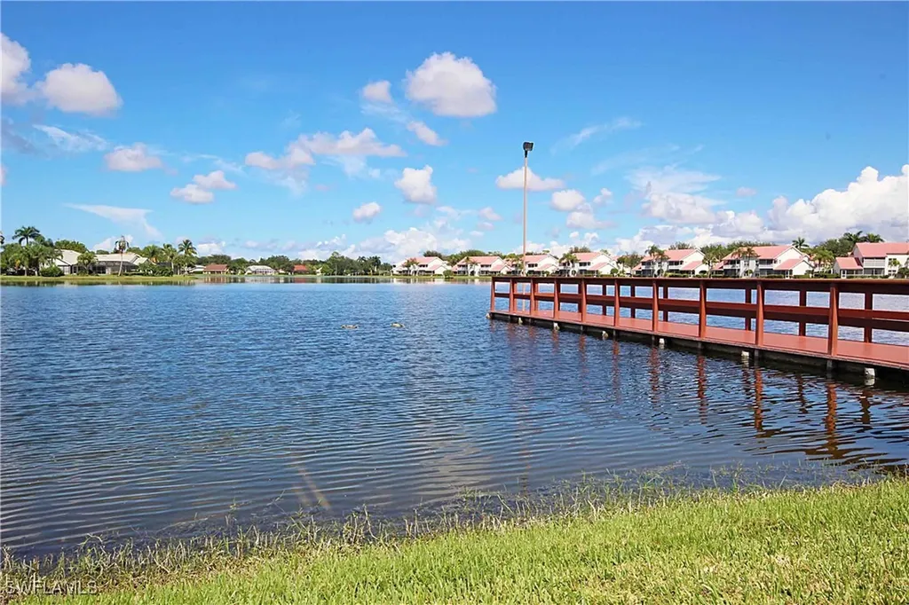 322 Melrose Place Naples FL 34104