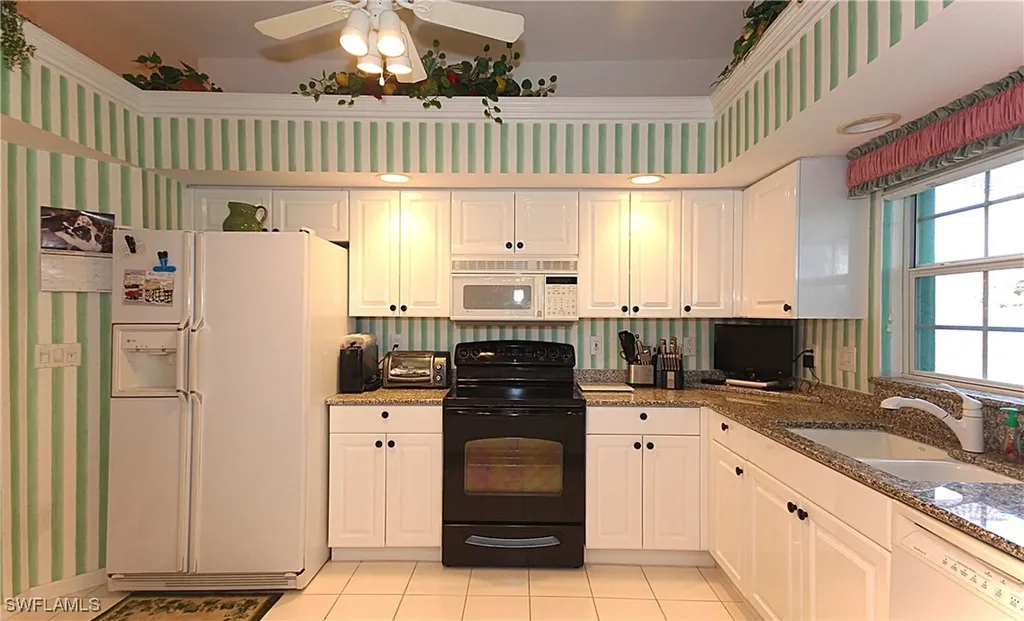 322 Melrose Place Naples FL 34104