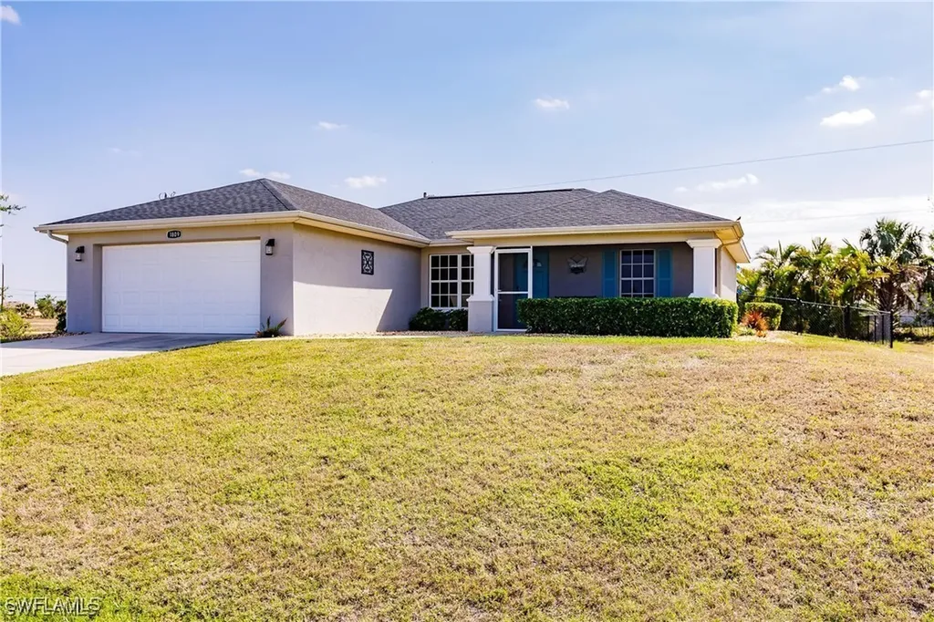 1809 NE 12th Place Cape Coral FL 33909