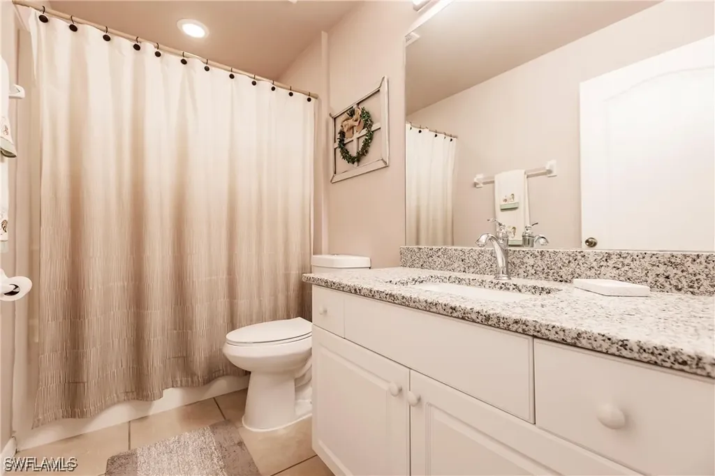 1809 NE 12th Place Cape Coral FL 33909