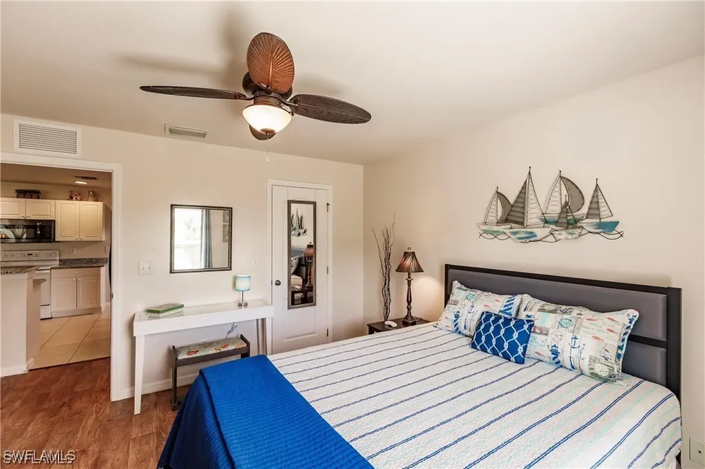 1809 NE 12th Place Cape Coral FL 33909