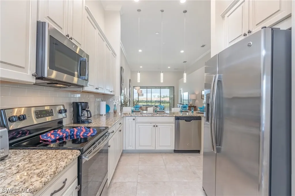 9419 Benvenuto Court Naples FL 34119