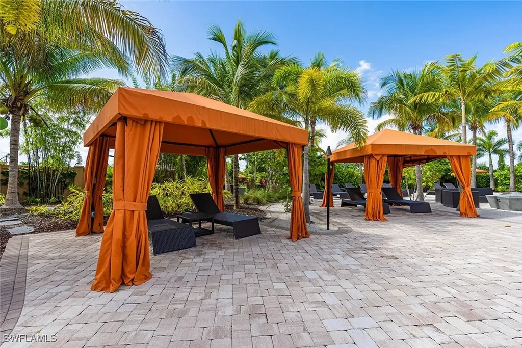 9419 Benvenuto Court Naples FL 34119