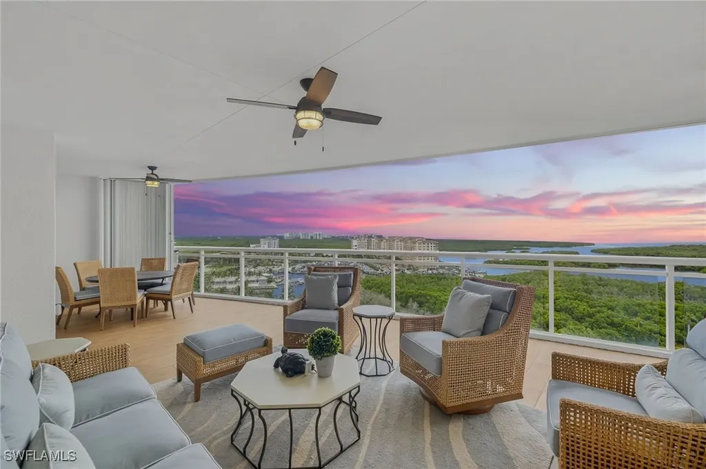 13915 Old Coast Road Naples FL 34110