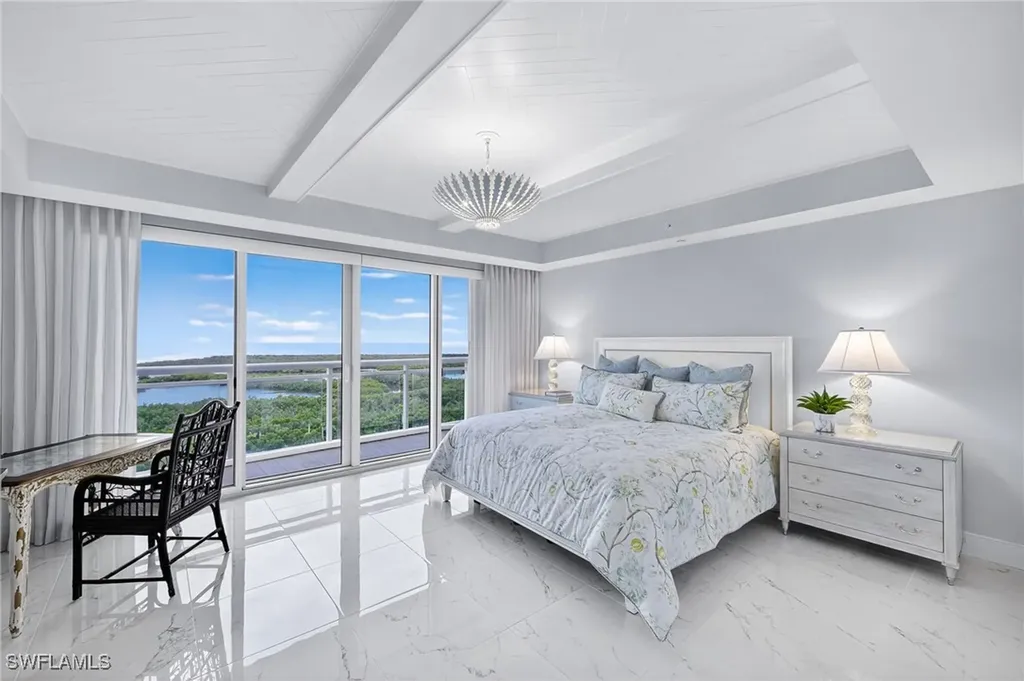 13915 Old Coast Road Naples FL 34110
