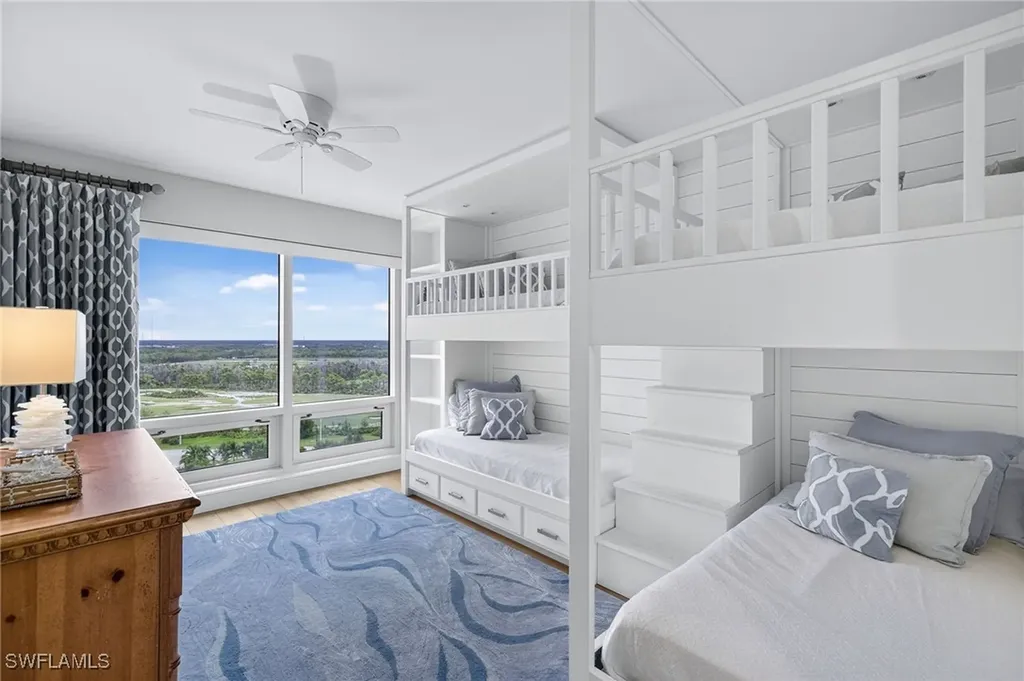 13915 Old Coast Road Naples FL 34110