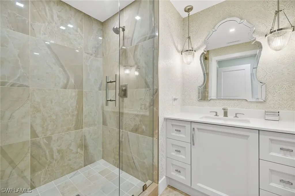 13915 Old Coast Road Naples FL 34110