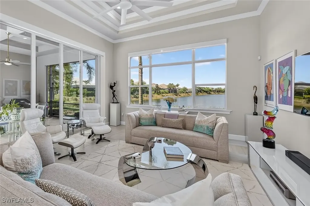 6387 Warwick Avenue Naples FL 34113