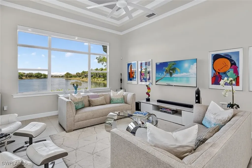 6387 Warwick Avenue Naples FL 34113