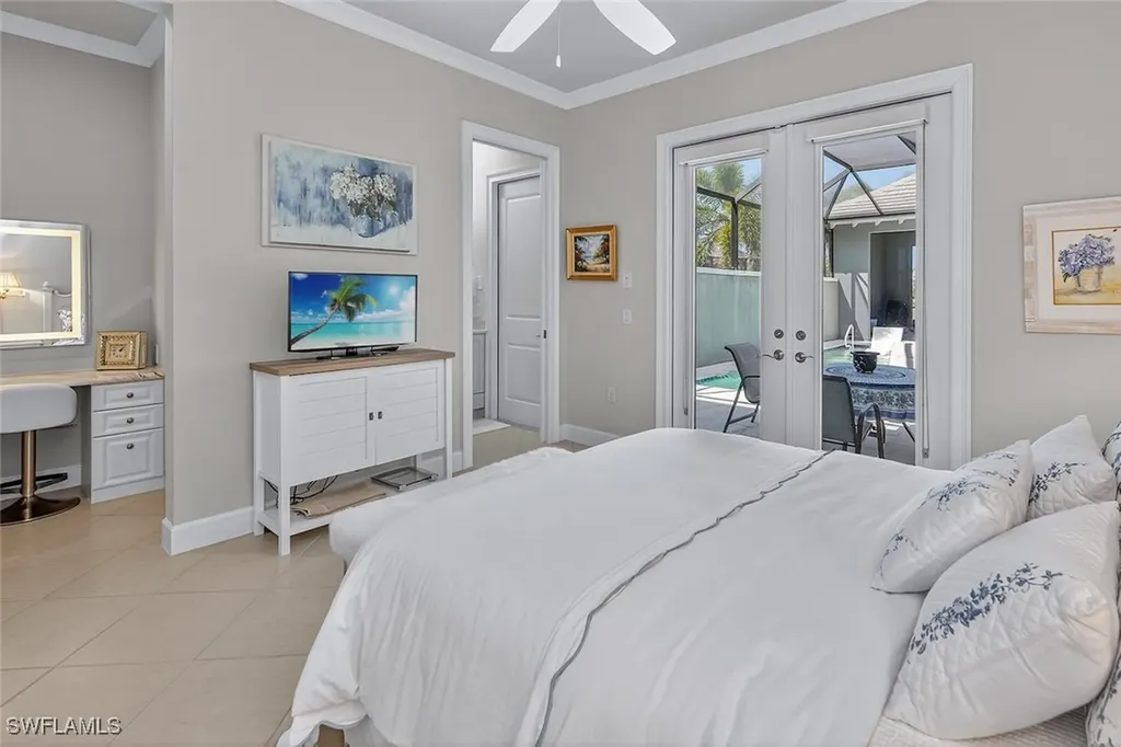 6387 Warwick Avenue Naples FL 34113
