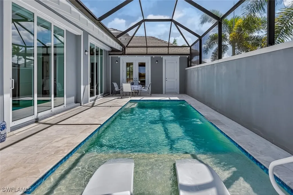 6387 Warwick Avenue Naples FL 34113