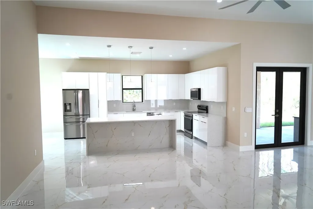4447 6th Avenue NE Naples FL 34120