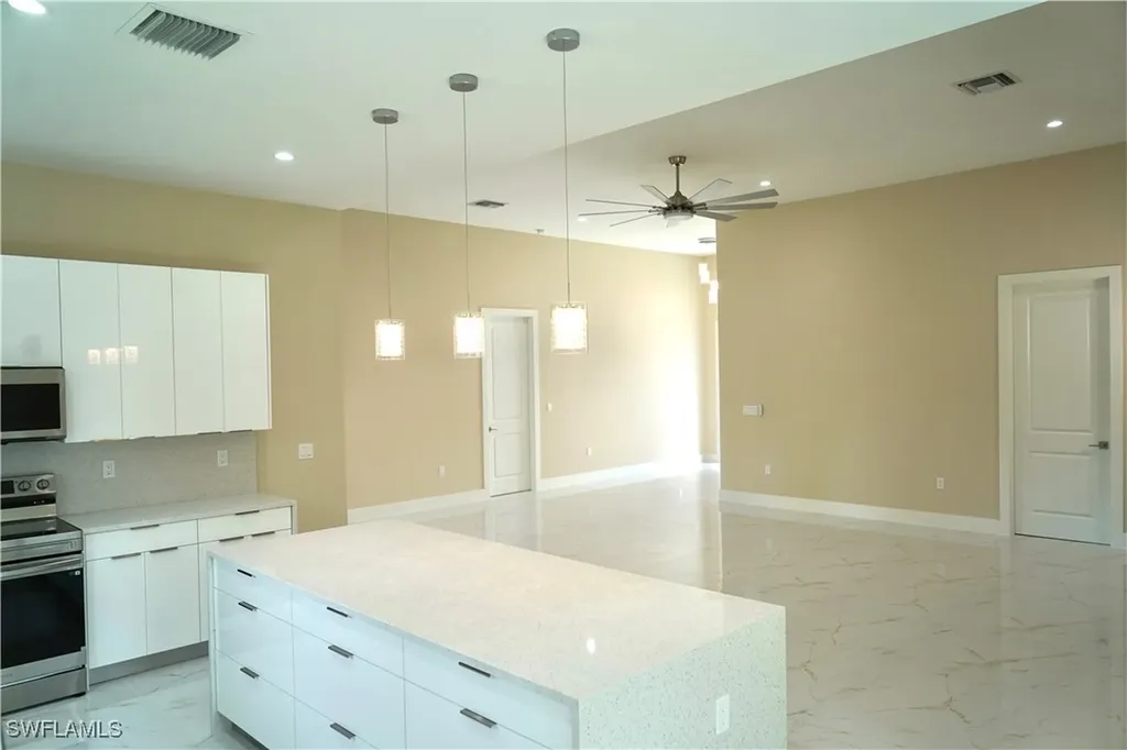 4447 6th Avenue NE Naples FL 34120