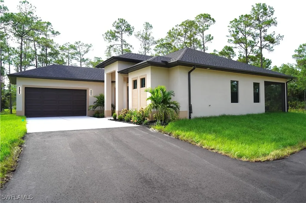 4447 6th Avenue NE Naples FL 34120